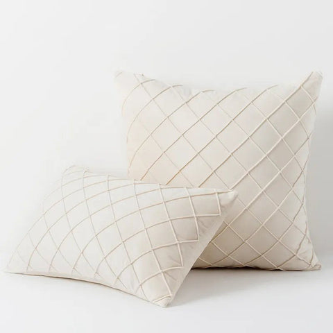 Pack of 2 White Pleated Velvet Cushions