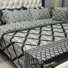 Floral Fusion 7Pcs Comforter Set